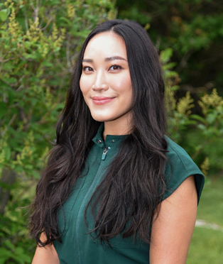 Melanie bio image